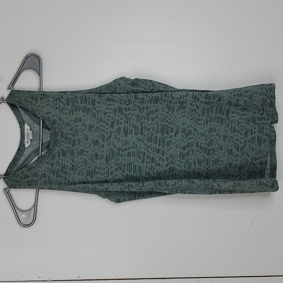 Athleta Ultimate Train Tank Top Racerback Running Green Workout Womens XS - Picture 1 of 9